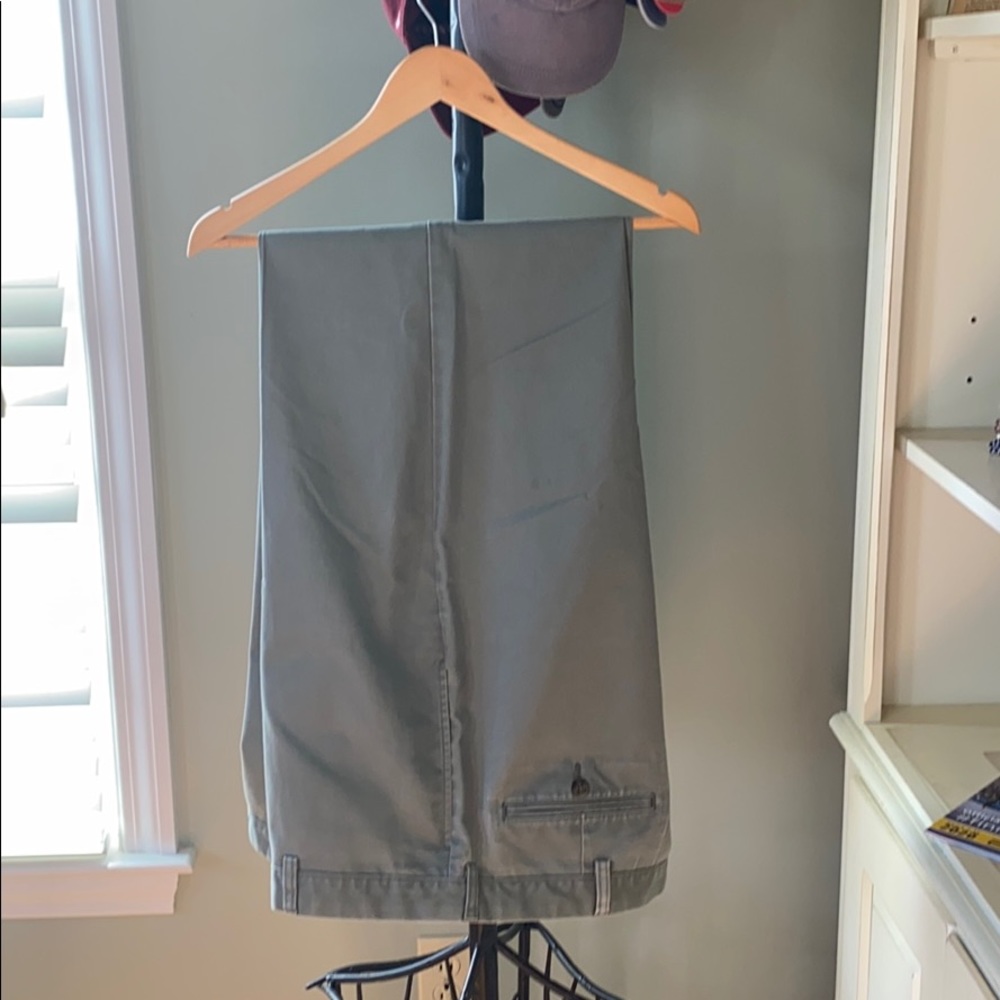 LL.bean natural fit khakis size 40x34